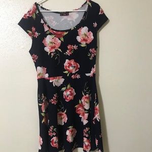 PINA NAVY FLORAL DRESS
